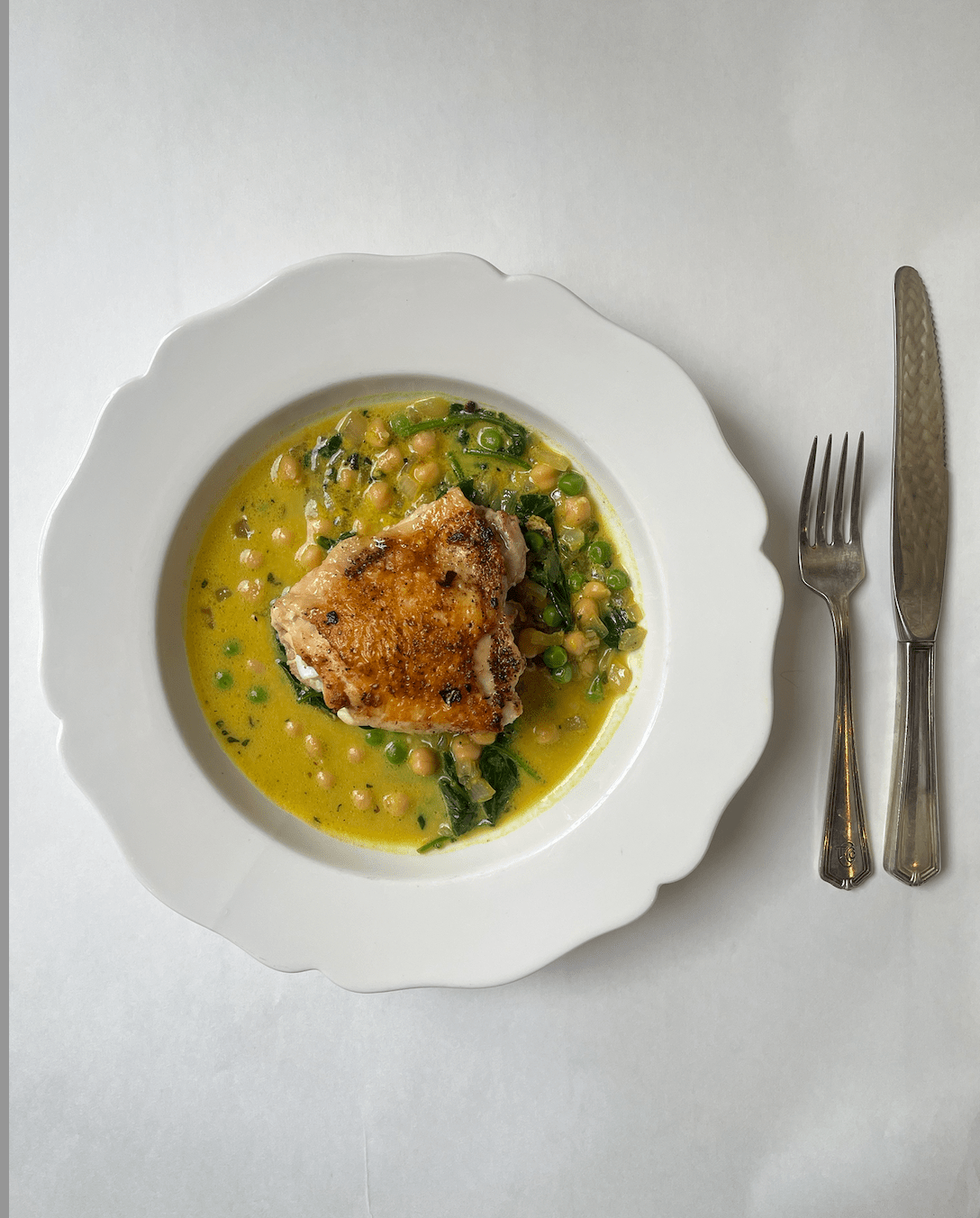 Golden Milk Latte Chicken with Chickpeas - Bella Cucina