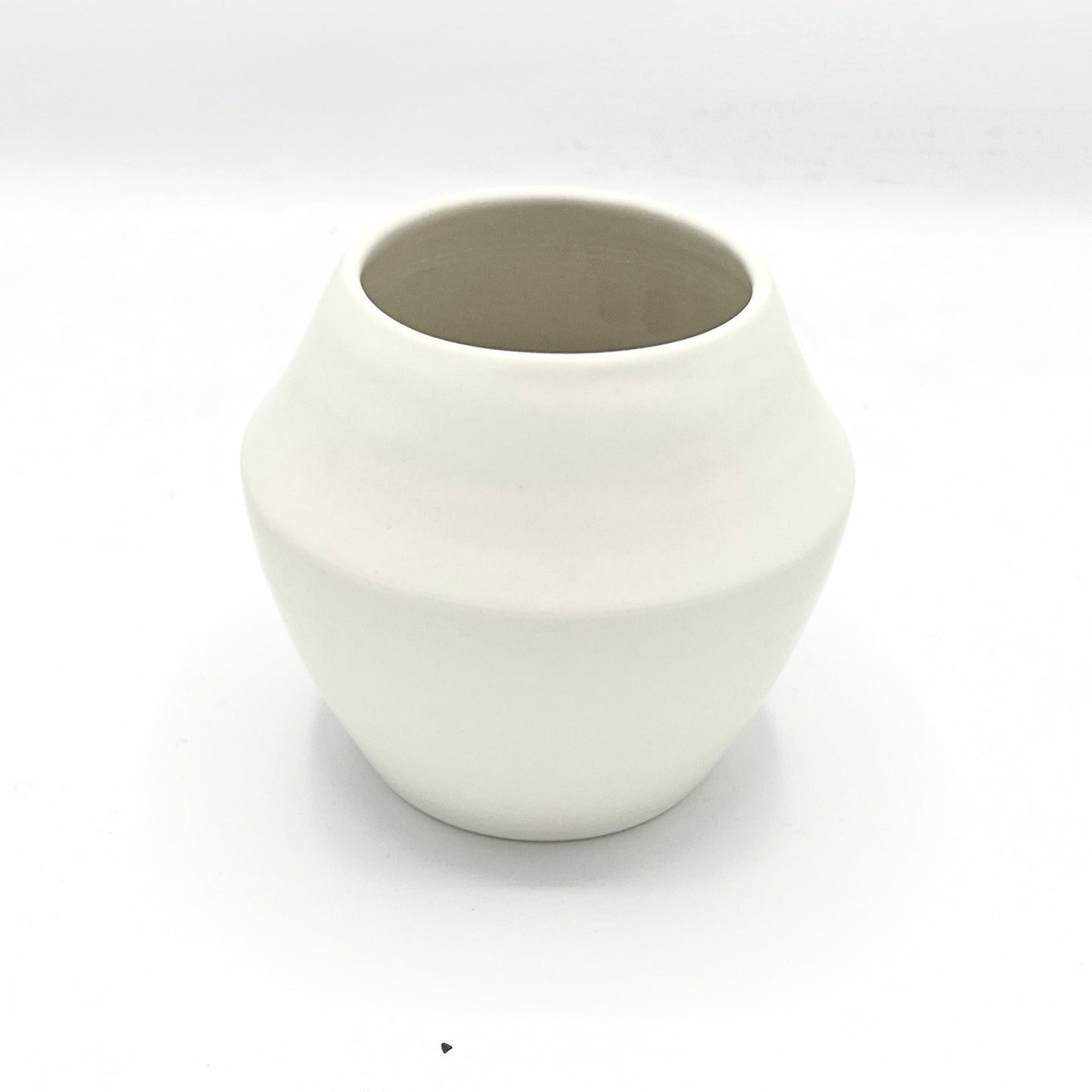 Charlotte Smith Ceramics - Porcelain Vases by Bella Cucina –