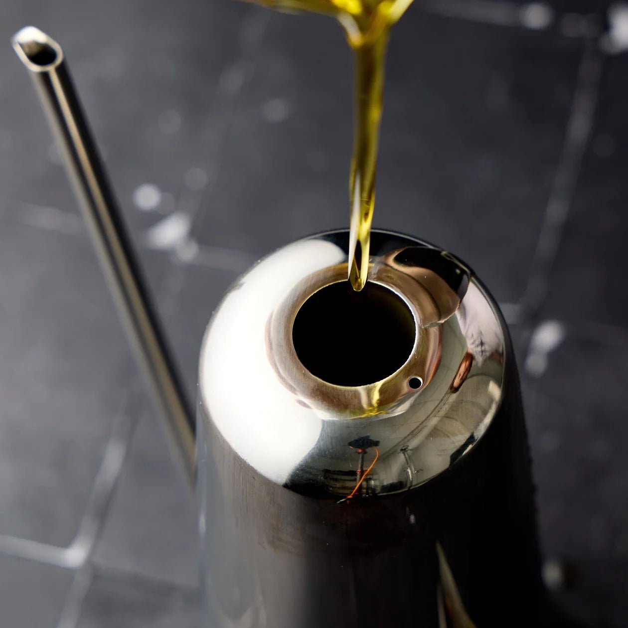 Dripless Steel Olive Oil Dispenser by Bella Cucina – Kitchen Accessories