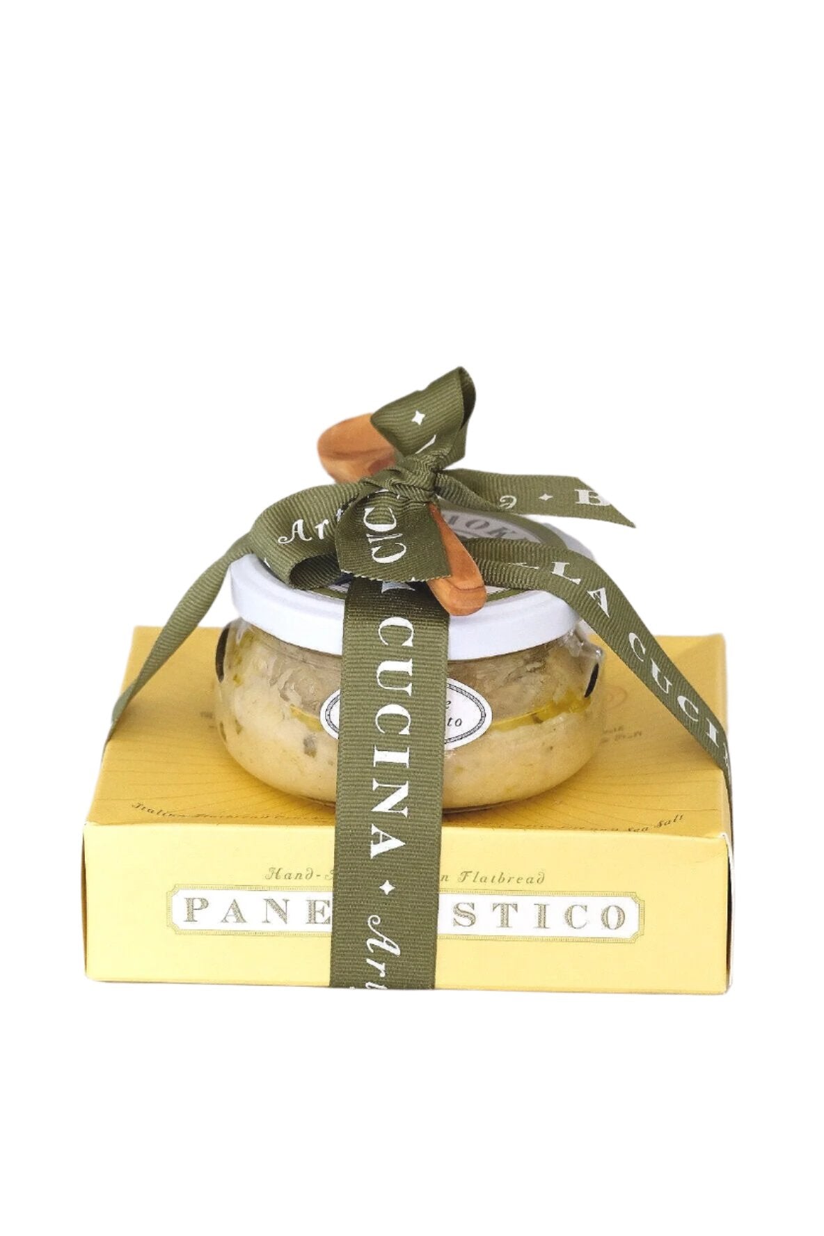 Bella Cucina Artichoke Lemon Pesto Gift Set with Pane Rustico Flatbread, beautifully packaged with olivewood utensil and ribbon