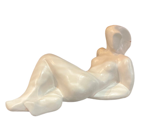 Bella Cucina - Martin Dawe Henry Moore Sculpture -