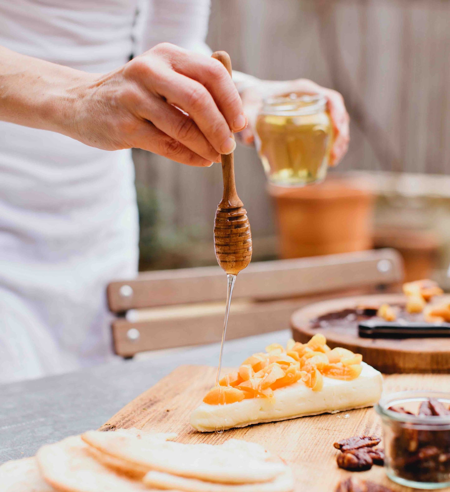 Bella Cucina - Olive Wood Honey Dipper -