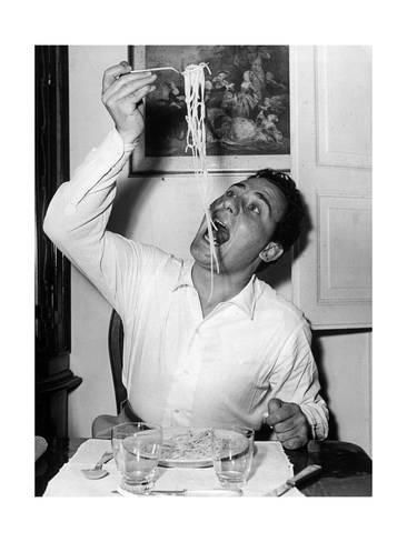 SUNDAY SLOWDOWN | Honoring an icon - Bella Cucina
