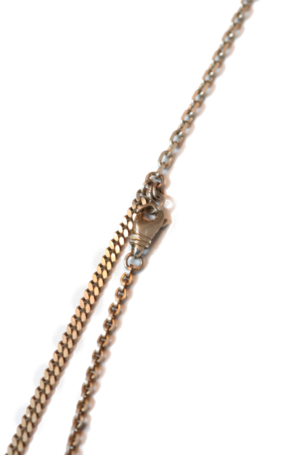 Vintage chain link necklace clasp detail at Bella Cucina