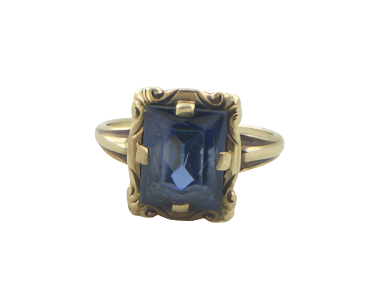 Estate Antique  14K gold Tanzanite gemstone ring