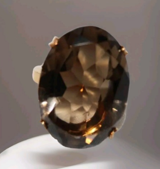 Jewelry: Vintage Collection 22 ct. Smokey Topaz 10K Gold Ring