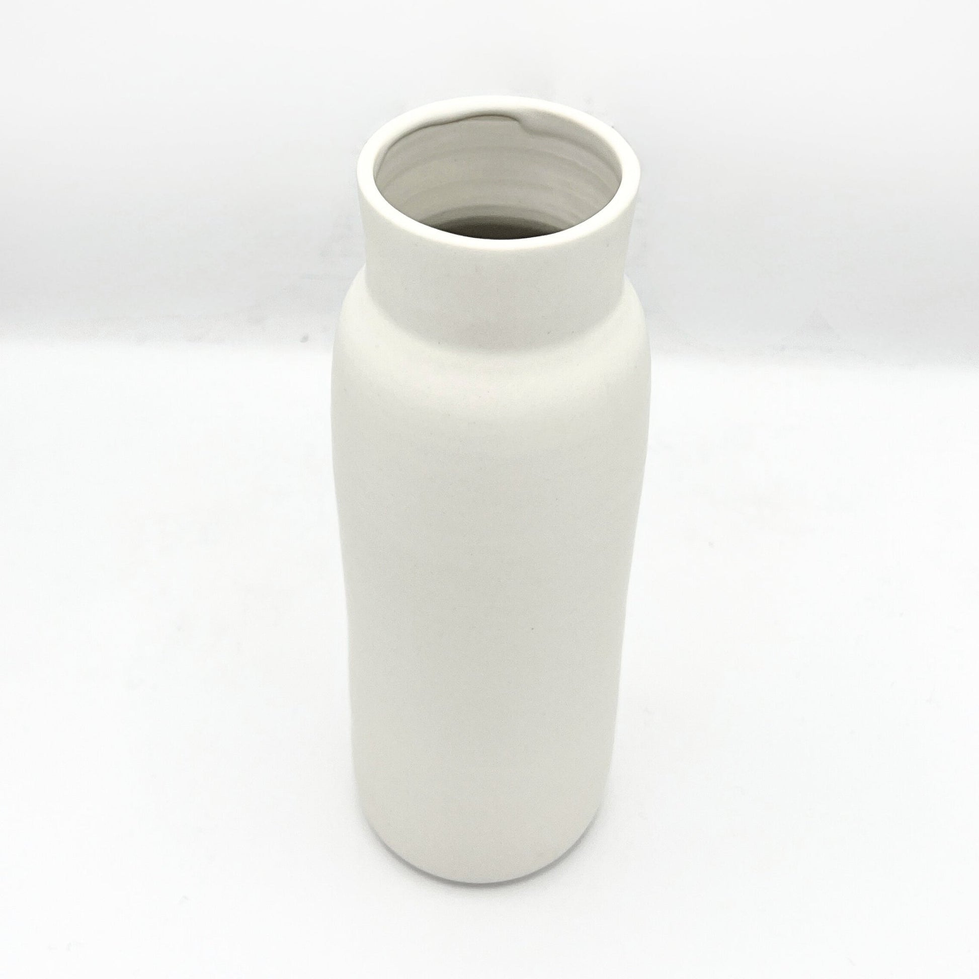 Charlotte Smith Ceramics - Porcelain Vases by Bella Cucina –