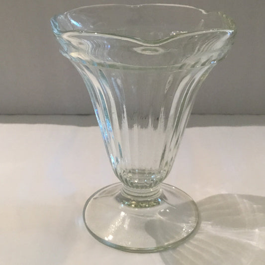Glassware: Ribbed Sundae Glass by Bella Cucina – Glassware: Dessert Glasses