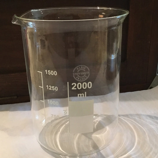 Glassware: Vintage 2000 mL Beaker by Bella Cucina – Glassware: Vases