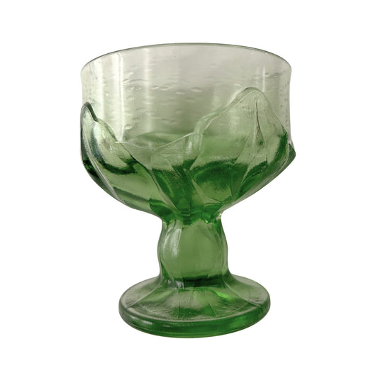 Glassware: Vintage Green Glasses - Set of 4 by Bella Cucina – Glassware: Vintage wine glasses