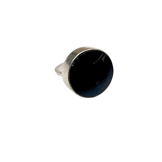 Jewelry: Vintage Onyx and Sterling Silver Ring by Bella Cucina – jewelry