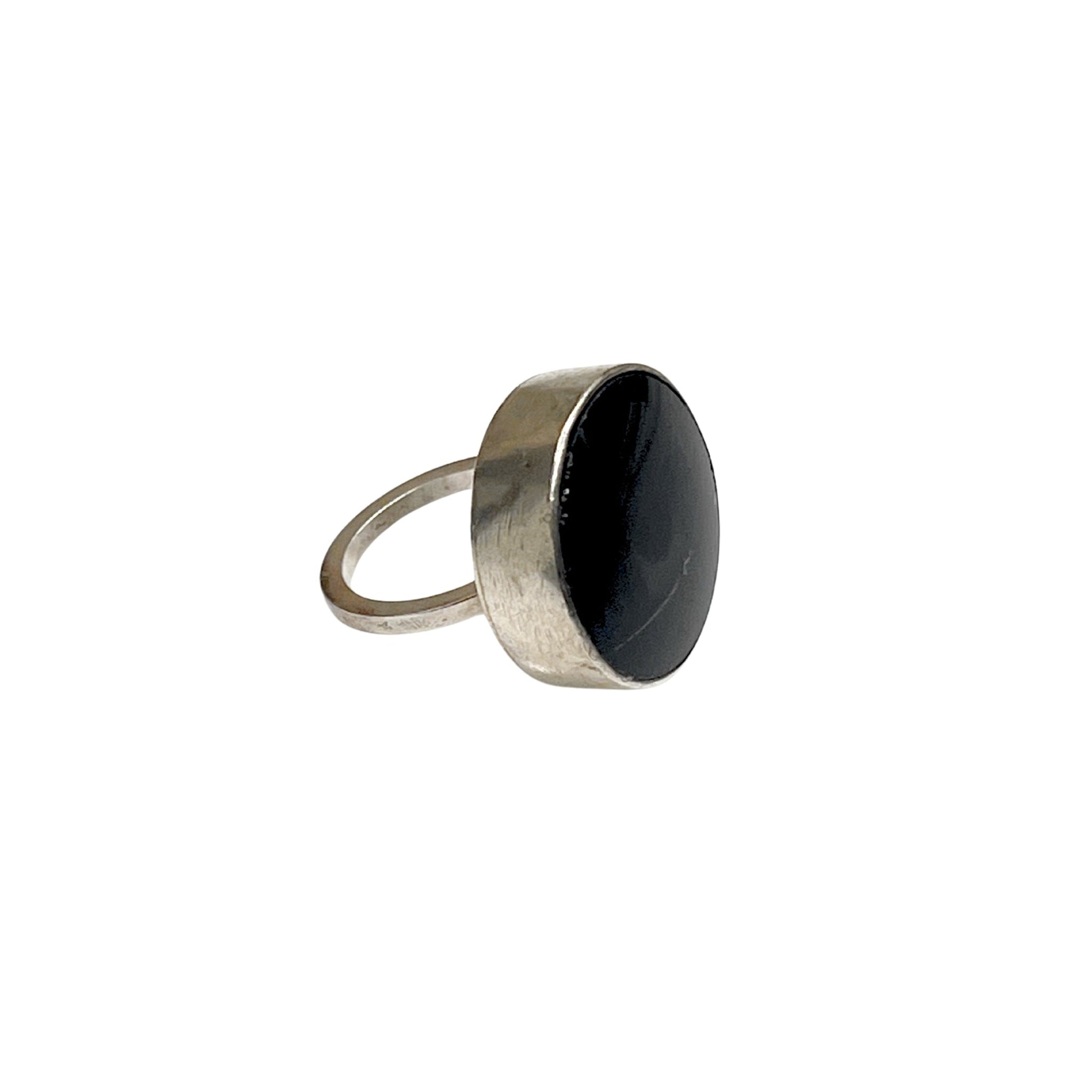 Jewelry: Vintage Onyx and Sterling Silver Ring by Bella Cucina – jewelry