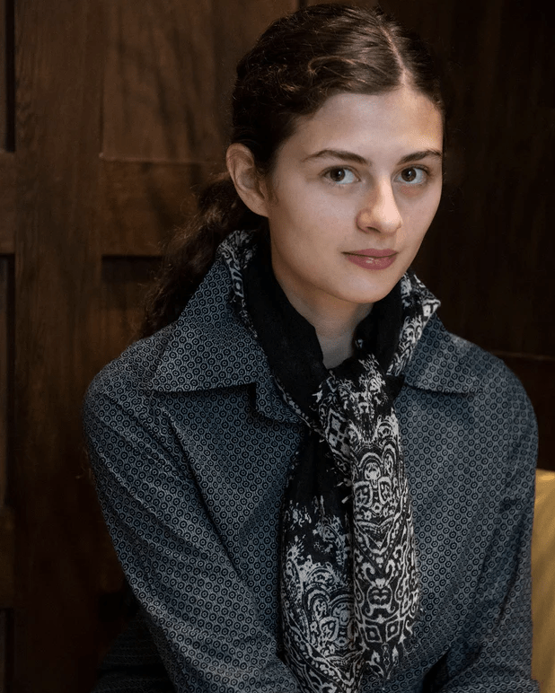 Meg Cohen Cashmere Scarves by Bella Cucina – Blanket