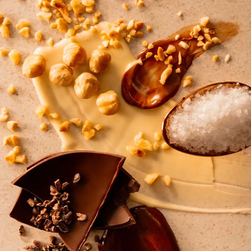 Bella Cucina - Milk Chocolate Egg, Cremino and Hazelnut Grain - 
