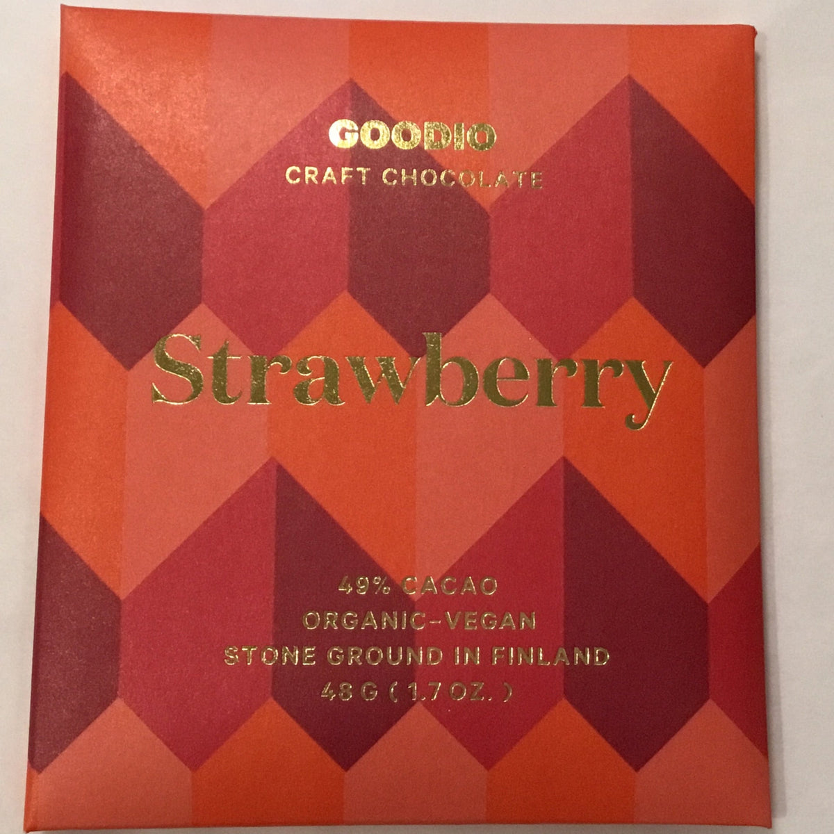 Sweets: Goodio Strawberry Chocolate by Bella Cucina – Sweets: Chocolate