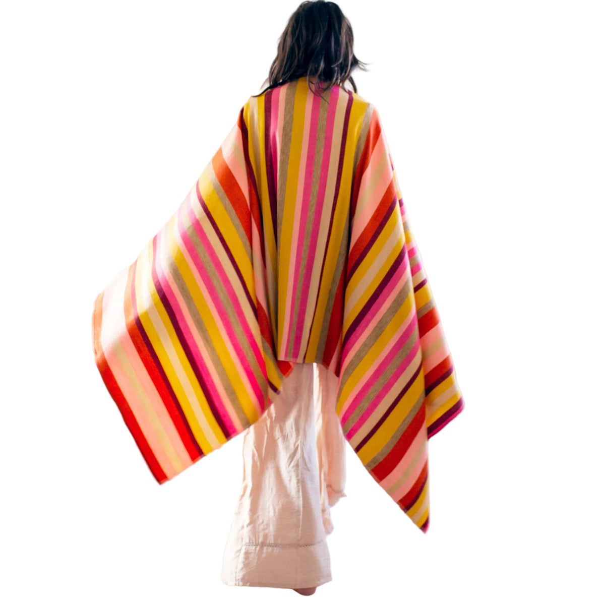 Textiles: Garza Marfa Desert Shawl by Bella Cucina – Blanket