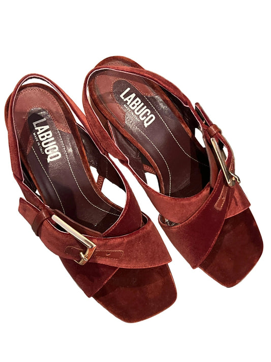 Vintage clothing: Labucq Sandals Velvet Red by Bella Cucina –