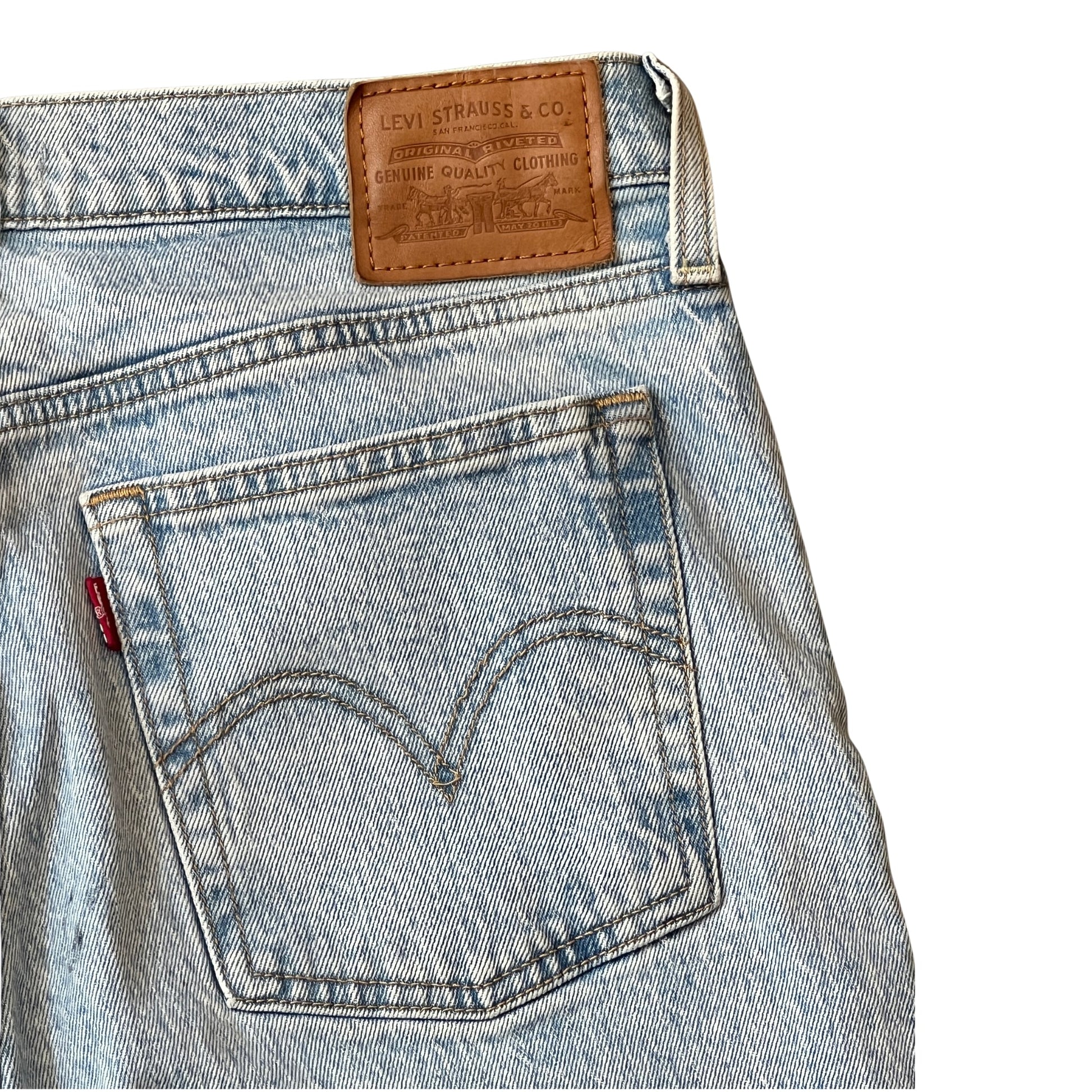 Vintage Clothing: Vintage Denim Levis, The Sun Fade by Bella Cucina – Vintage Clothing: Denim
