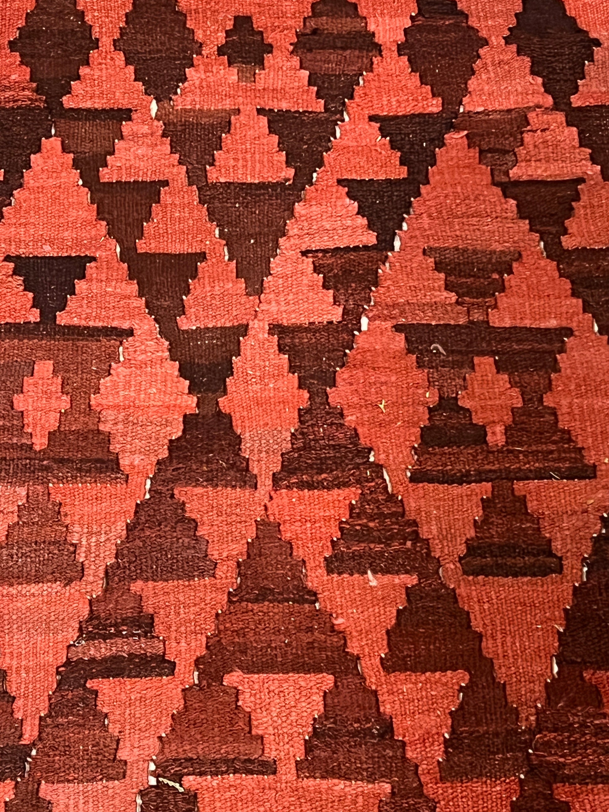 Bella Cucina - Vintage Hand - loomed Peruvian Frazada rugs - 