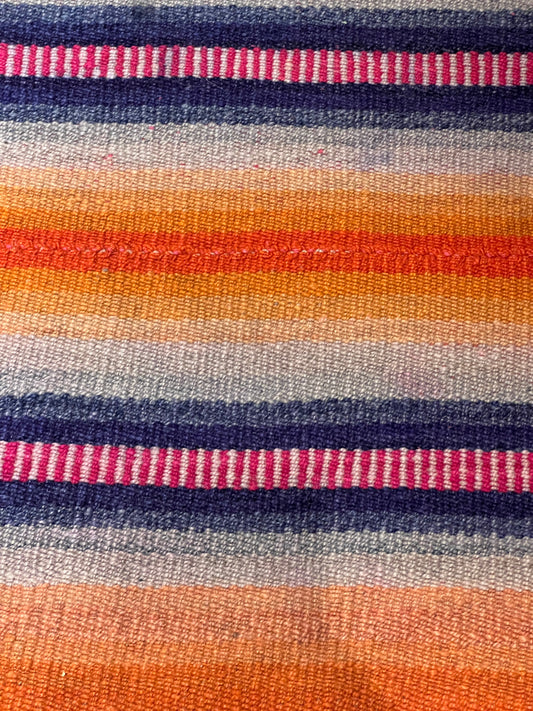 Bella Cucina - Vintage Hand - loomed Peruvian Frazada rugs - 