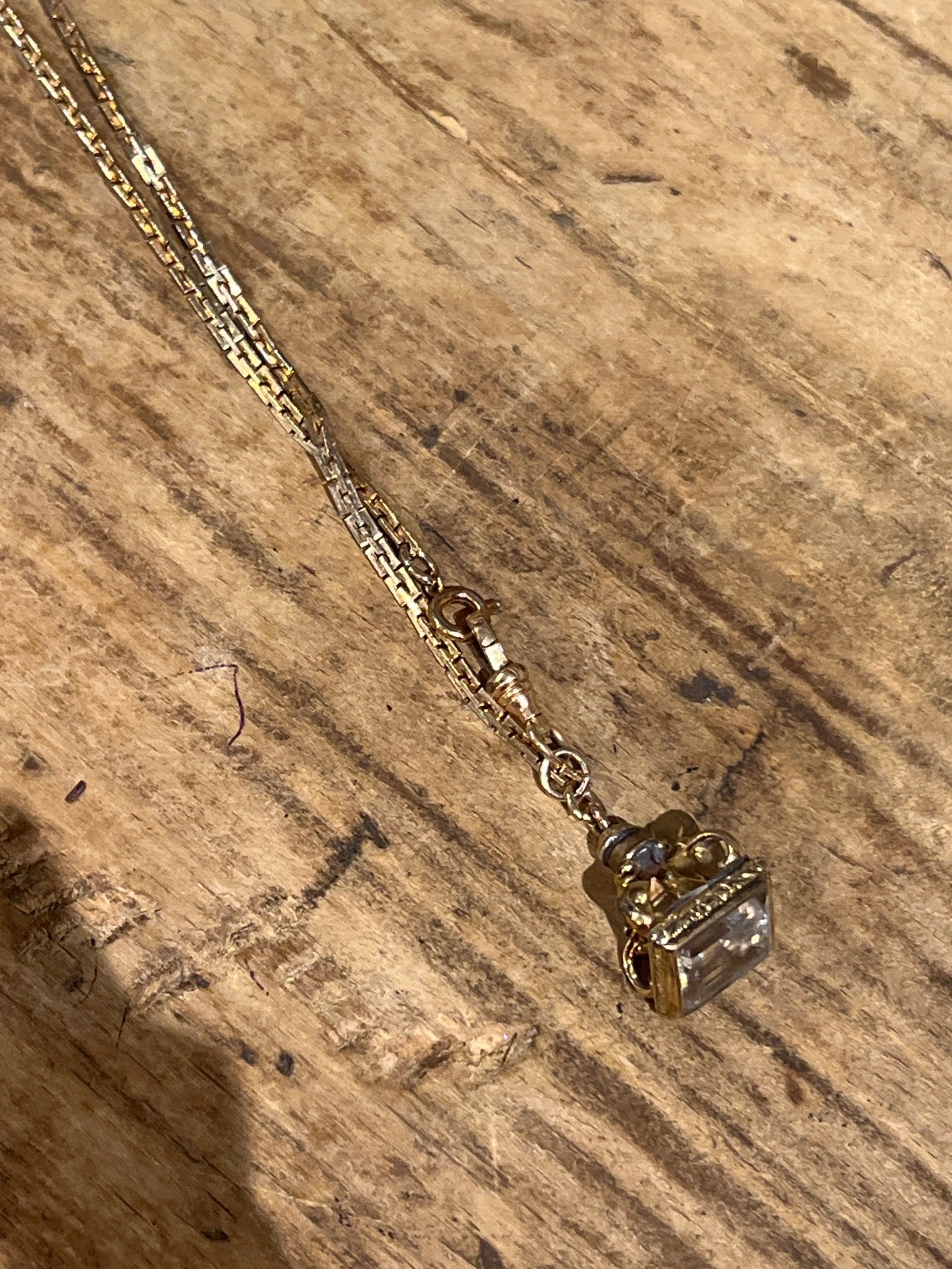 Vintage Necklade by Bella Cucina –
