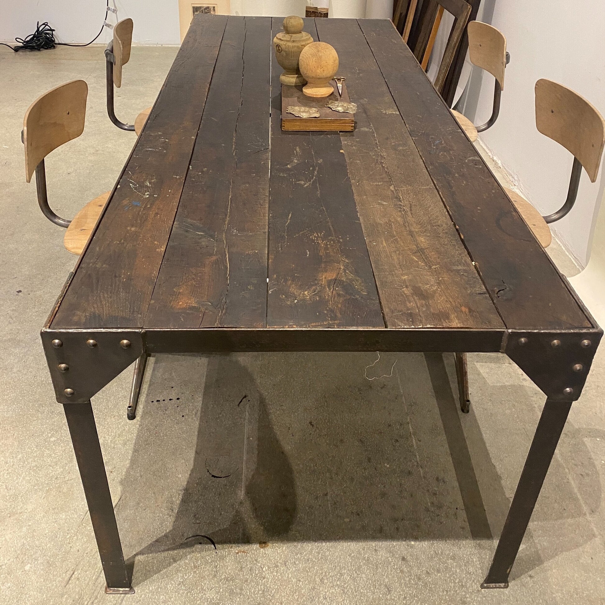 Bella Cucina - Antique Black and Metal Farm Table - 
