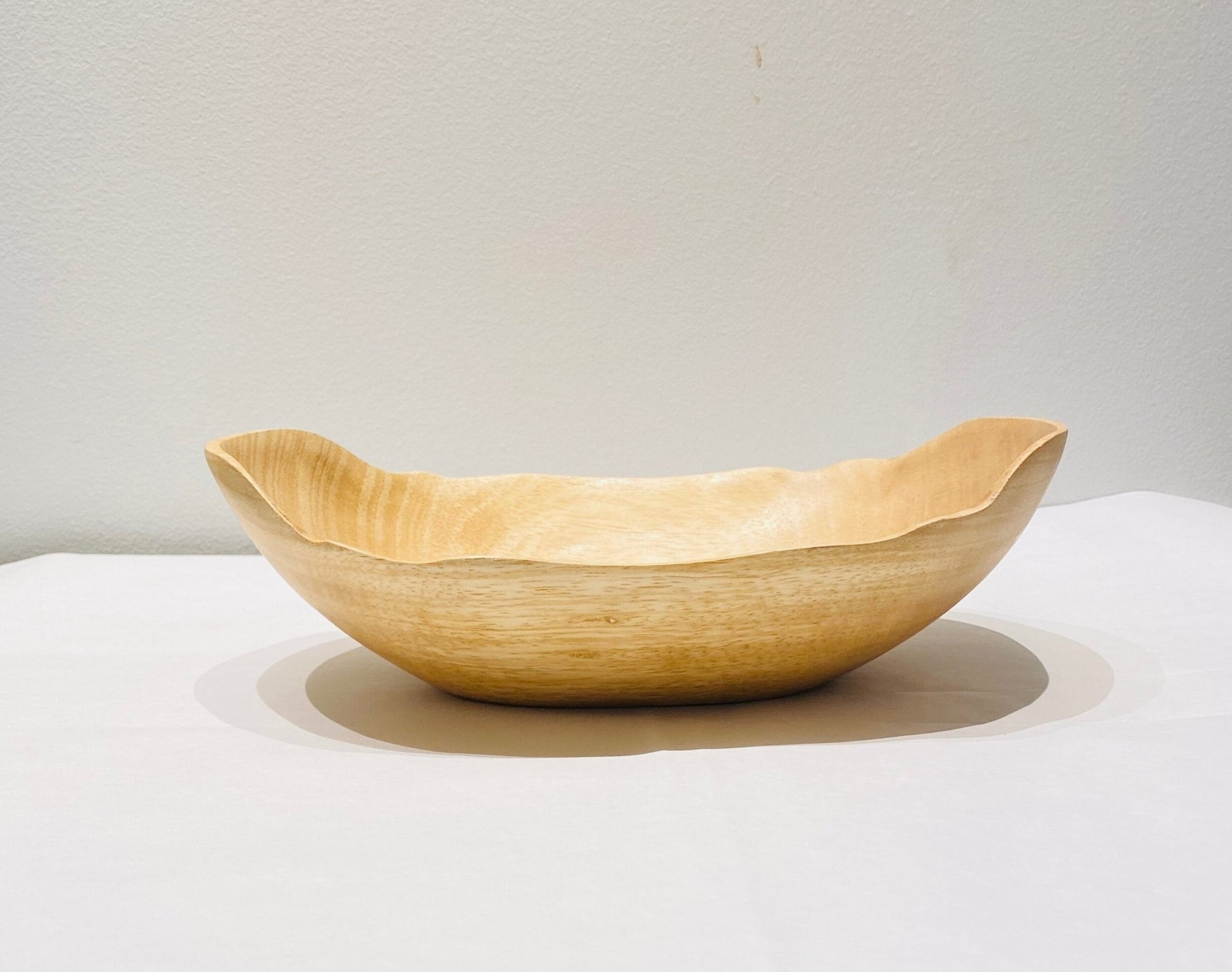 Mango Wood Serving Bowl by Bella Cucina – Servingware