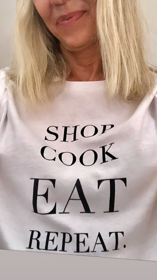 Bella Cucina - SHOP. COOK. EAT. REPEAT. T-Shirt - 